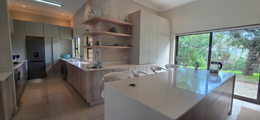 8 Bedroom Property for Sale in West Bank Eastern Cape